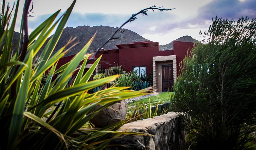 Miraluna Bodega Boutique Cachí Exteriör bild